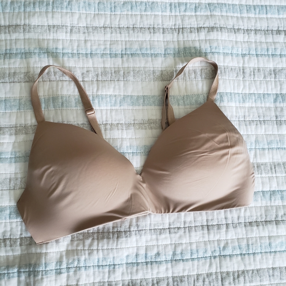 Victorias Secret Nude Bra